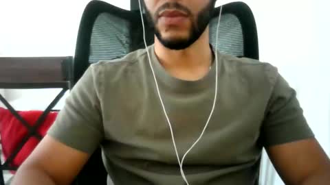 latinromeo1a online show from June 8, 5:25 pm