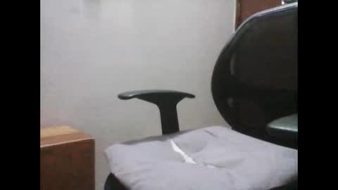 Latin Flow online show from January 15, 7:01 am