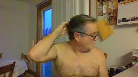 Snapshot of lawnboy62 chatting on February 3, 10:54 pm lawnboy62 online show from February 3, 10:54 pm
