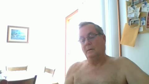 Snapshot of lawnboy62 chatting on January 13, 9:20 pm lawnboy62 online show from January 13, 9:20 pm