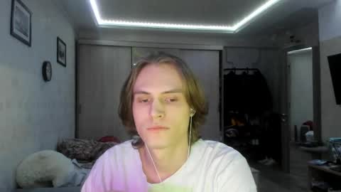 Vladi online show from April 9, 11:00 pm