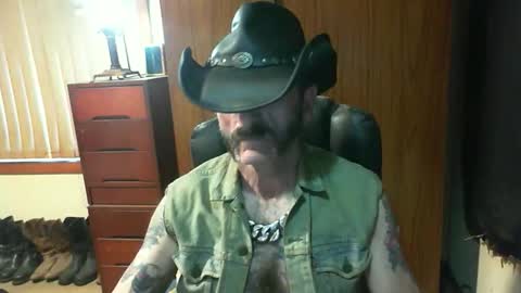 leathergreaser online show from December 14, 7:10 pm