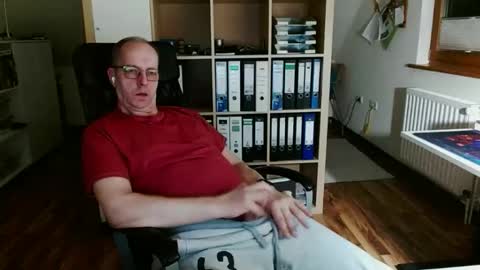 Dave online show from April 6, 9:59 pm