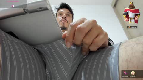 Alejandro online show from December 19, 3:40 am