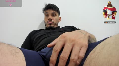 Alejandro online show from December 15, 1:43 pm