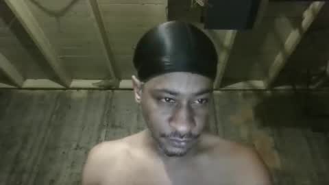 leo199984 online show from December 18, 3:57 am