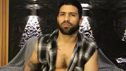 Leo  Diaz online show from March 19, 2:48 am