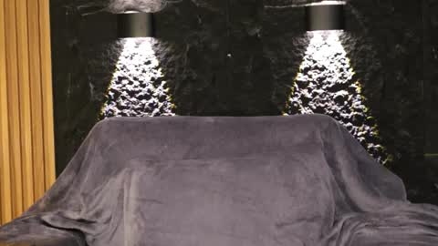 Leo  Diaz online show from February 12, 2:39 am