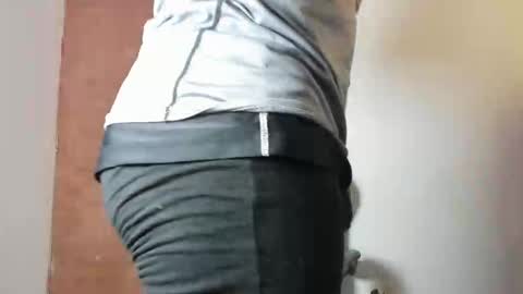 Leo Jones online show from January 19, 3:14 pm