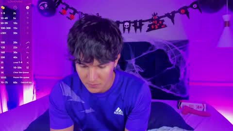 Snapshot of leo_savage_ chatting on October 21, 4:59 am Leo online show from October 21, 4:59 am