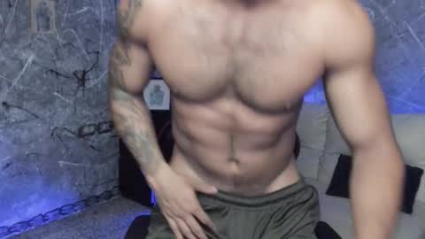 Leo independent model online show from September 25, 3:49 am