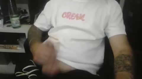 leonidascum online show from May 26, 7:59 am