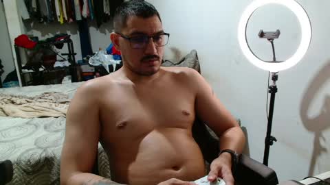 leonino231 online show from March 29, 3:28 am