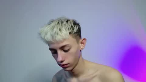 leonlure online show from December 1, 12:08 pm