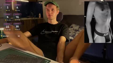 Leon online show from February 12, 6:36 pm