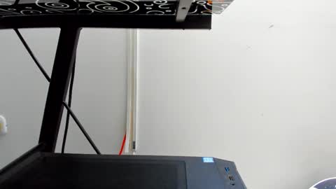 Leo  online show from February 28, 4:11 am