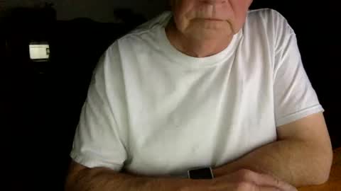 letscum2gether0 online show from December 30, 3:36 am