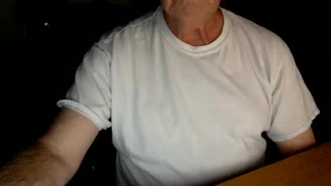 letscum2gether0 online show from October 18, 1:32 am