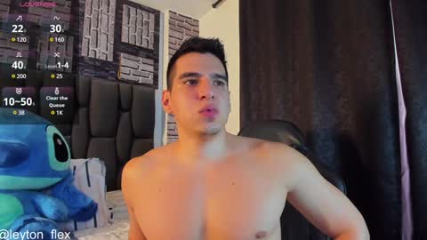 L E Y T O N online show from January 5, 9:03 pm