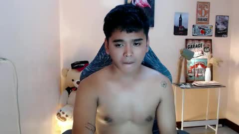 Snapshot of liam_anthonyxx chatting on October 16, 5:21 pm liam_anthonyxx online show from October 16, 5:21 pm