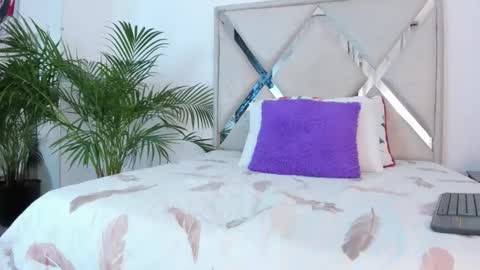 Call me Lian online show from March 28, 1:11 pm