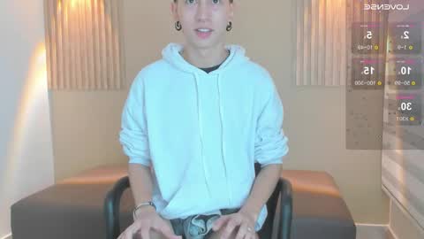 lian_cameron online show from February 20, 4:42 am