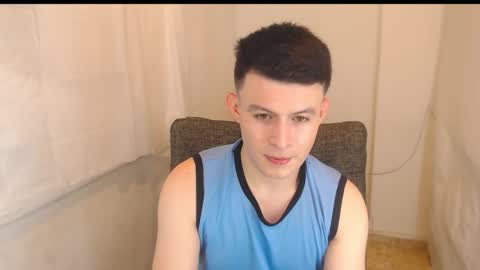 lian_eathan online show from January 5, 7:50 pm