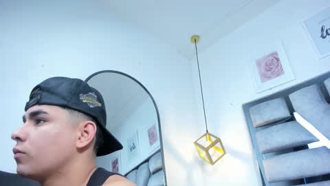 lianfox_ online show from February 2, 12:35 pm