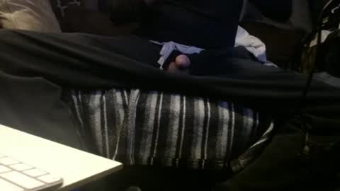 lickurlipz1 online show from December 2, 8:50 am