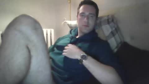 Snapshot of lilbrohhh chatting on October 17, 1:31 am lilbrohhh online show from October 17, 1:31 am