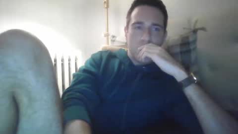 Snapshot of lilbrohhh chatting on October 9, 4:01 pm lilbrohhh online show from October 9, 4:01 pm