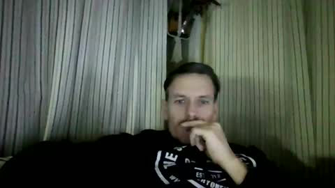 lildeer1980 online show from March 14, 2:07 am