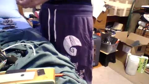 lildman420 online show from October 5, 5:50 pm