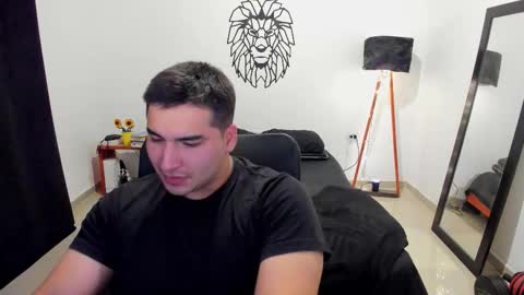 Lion online show from November 9, 2:15 am