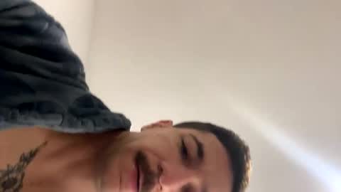 litlelover online show from December 3, 12:55 pm