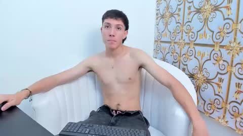 DANNY online show from November 8, 4:32 pm