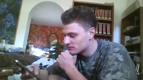 livelikereece1 online show from March 29, 3:34 pm