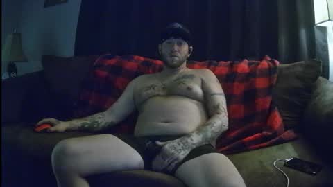 livingpuddle online show from November 28, 5:32 am