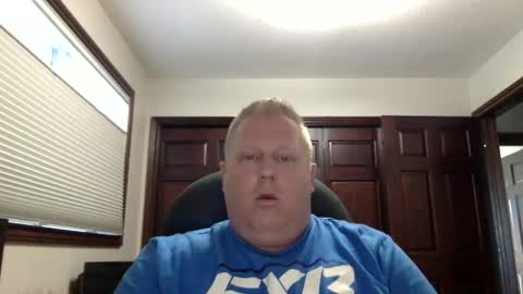 lkn4fun32 online show from February 25, 11:22 pm