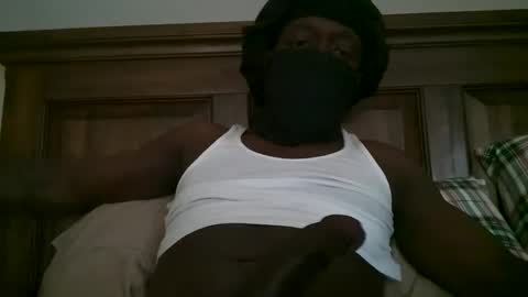 Snapshot of llcoolblack chatting on March 12, 3:07 pm llcoolblack online show from March 12, 3:07 pm