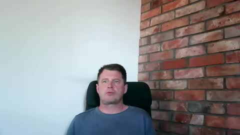 lllukasssxxx online show from May 29, 4:39 pm