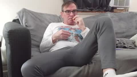 LongDick Daddy online show from December 14, 1:12 am