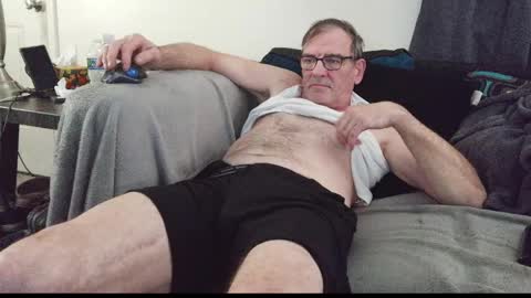 LongDick Daddy online show from May 3, 11:07 pm