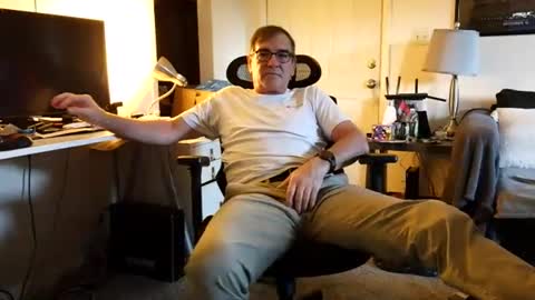 LongDick Daddy online show from September 12, 10:32 pm