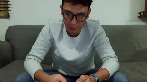 Lobo online show from December 31, 3:34 am