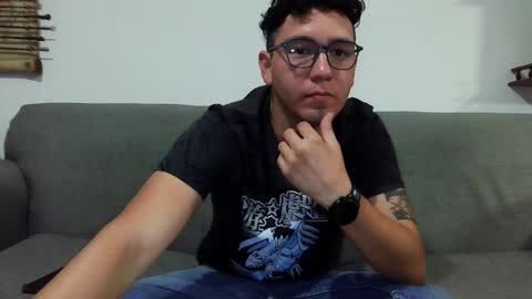 Lobo online show from March 6, 1:16 am