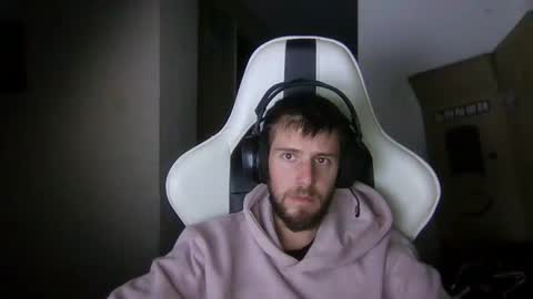 lobo online show from October 6, 10:47 pm