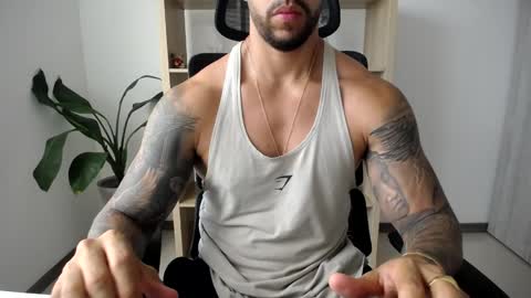 Logan Wolfp online show from May 26, 9:33 pm