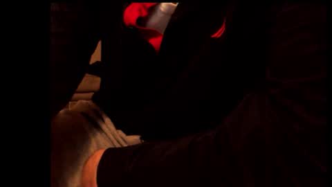 looking469 online show from December 4, 5:03 am