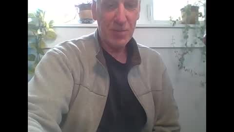 lookingforanopening online show from February 14, 5:08 pm